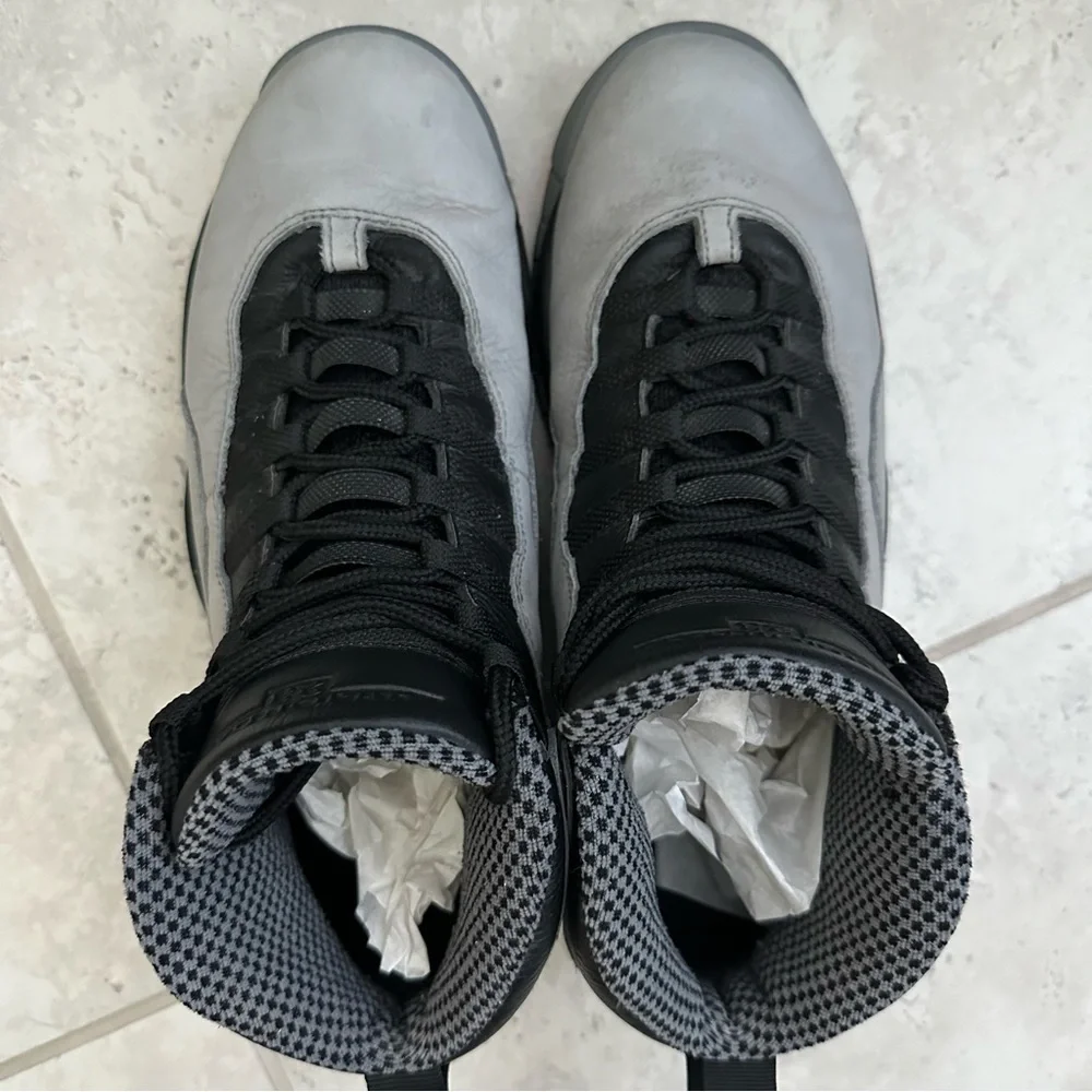 Jordan 10 Retro Sneaker Size 11.5 Men
